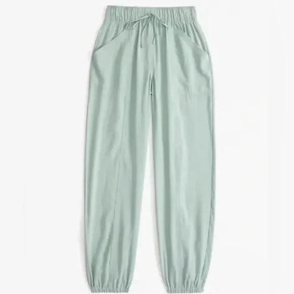 Abercrombie & Fitch Light Green Drapey Utility Jogger - Picture 1 of 4